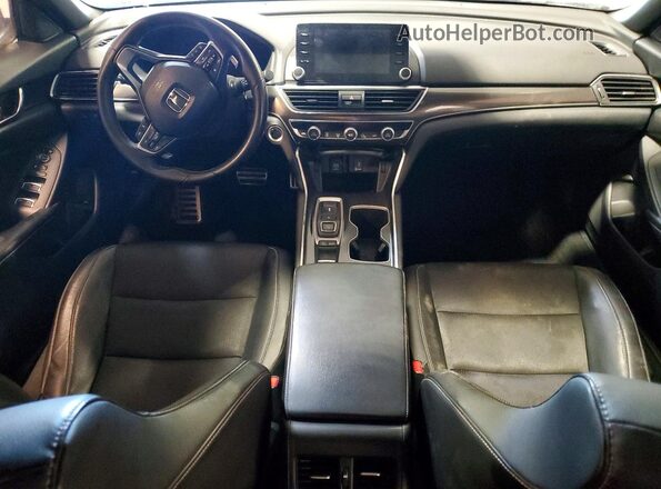 1HGCV2F36JA017569 2018 HONDA ACCORD White Dashboard view