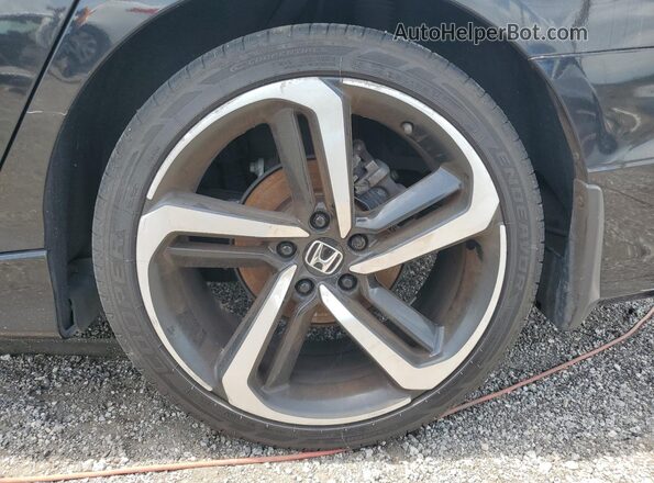 1HGCV2F37JA047373 2018 HONDA ACCORD Black 