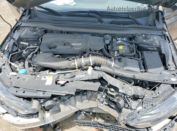1HGCV2F37JA047373 2018 HONDA ACCORD Black Rear interior view