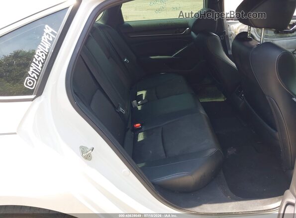 1HGCV2F37JA053335 2018 HONDA ACCORD White VIN կոդի պիտակի տեսք