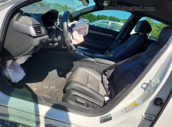 1HGCV2F37NA003752 2022 HONDA ACCORD White Front interior view