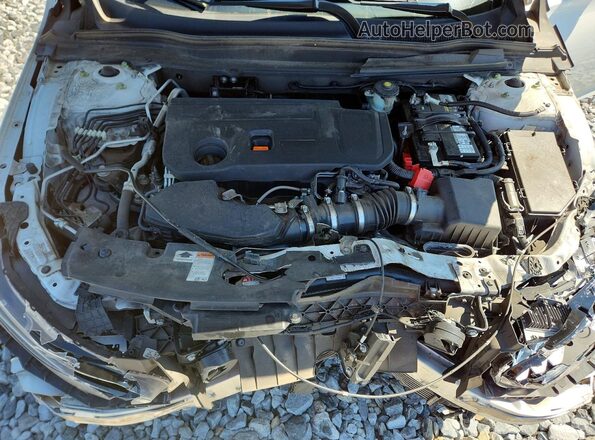 1HGCV2F37NA003752 2022 HONDA ACCORD White Rear interior view