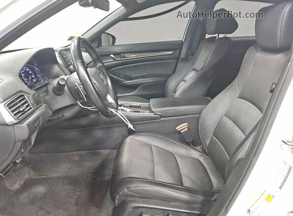 1HGCV2F38KA004498 2019 HONDA ACCORD White Սալոնի դիմացի տեսք
