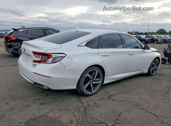 1HGCV2F39JA050906 2018 HONDA ACCORD White Задня права чверть