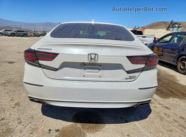 1HGCV2F39JA054034 2018 HONDA ACCORD White Rear view