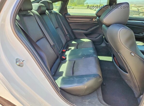 1HGCV2F39JA054034 2018 HONDA ACCORD White Rear seats view