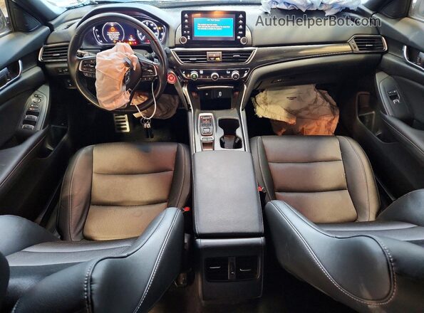 1HGCV2F39KA015204 2019 HONDA ACCORD White Widok deski rozdzielczej
