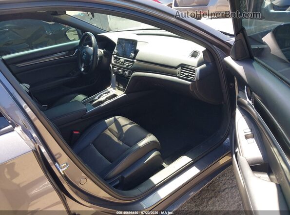 1HGCV2F3XJA039333 2018 HONDA ACCORD Gray Front interior view