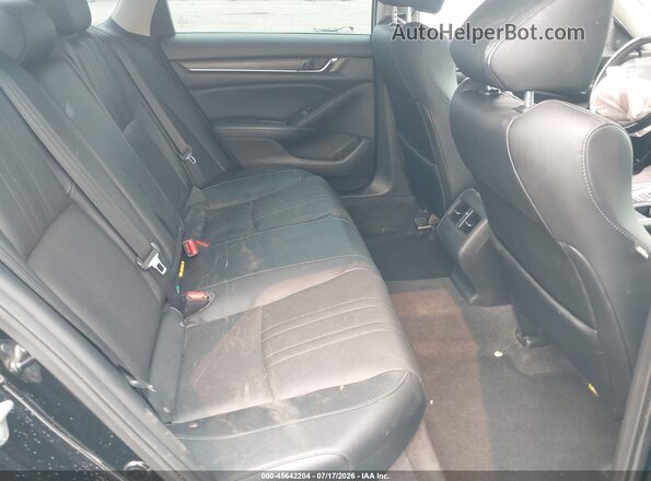 1HGCV2F55JA002692 2018 HONDA ACCORD Black Widok naklejki z numerem VIN