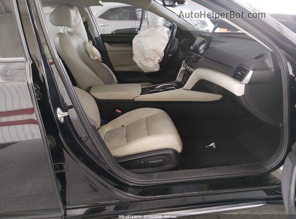 1HGCV2F56JA010591 2018 HONDA ACCORD Black Front interior view
