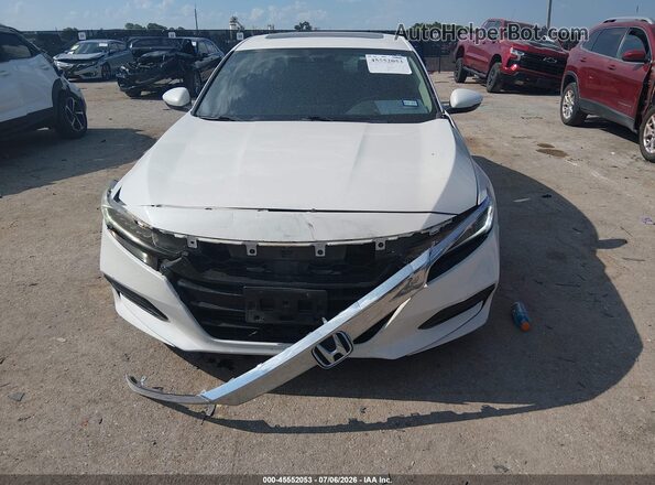 1HGCV2F57JA017825 2018 HONDA ACCORD White Widok zestawu wskaźników