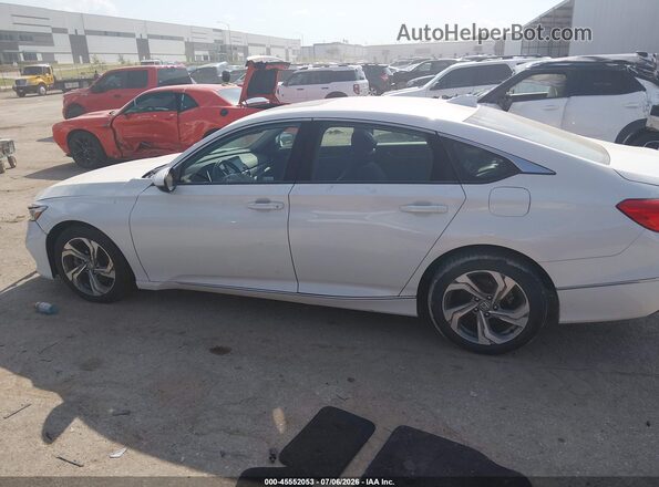 1HGCV2F57JA017825 2018 HONDA ACCORD White Widok wnętrza 360 stopni