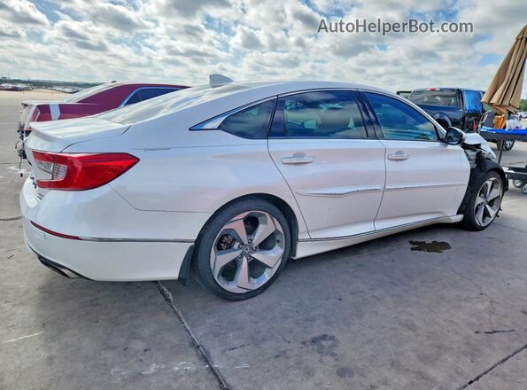 1HGCV2F93JA035984 2018 HONDA ACCORD White Trasero derecho