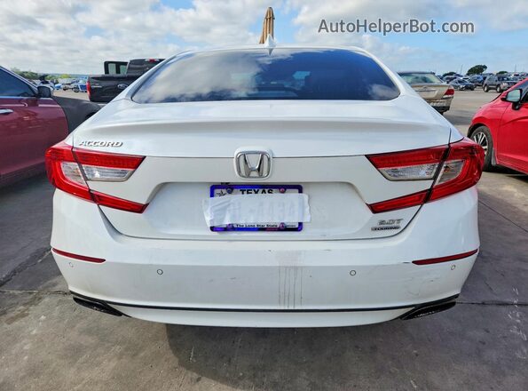 1HGCV2F93JA035984 2018 HONDA ACCORD White Vista trasera