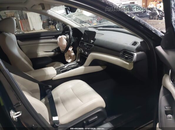1HGCV2F94JA029322 2018 HONDA ACCORD Black Вид салону спереду