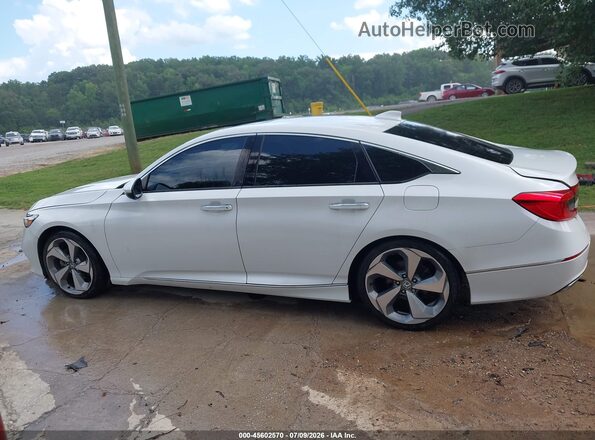 1HGCV2F98KA018535 2019 HONDA ACCORD White Vista interior de 360 grados