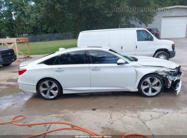 1HGCV2F98KA018535 2019 HONDA ACCORD White Vista interior trasera