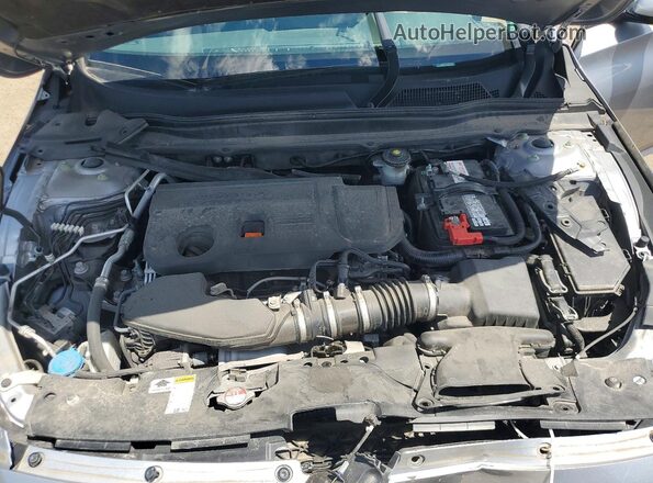 1HGCV2F98LA031061 2020 HONDA ACCORD Silver Rear interior view
