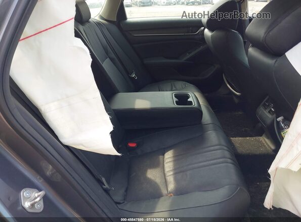 1HGCV2F99JA030112 2018 HONDA ACCORD Gray Widok naklejki z numerem VIN