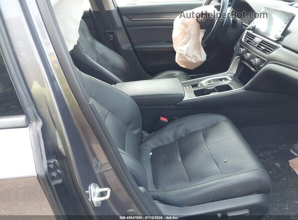 1HGCV2F99JA030112 2018 HONDA ACCORD Gray Widok wnętrza z przodu