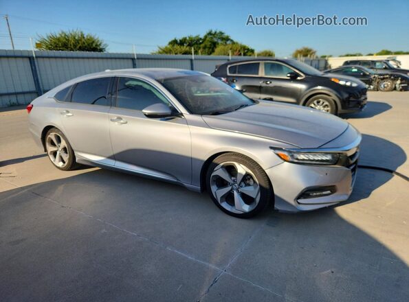 1HGCV2F9XJA045329 2018 HONDA ACCORD Silver Առջևի աջ