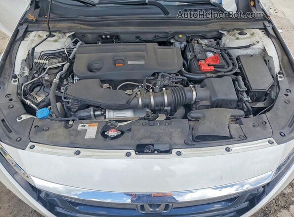 1HGCV2F9XKA008900 2019 HONDA ACCORD White Widok wnętrza z tyłu