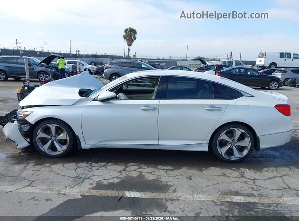 1HGCV2F9XKA024966 2019 HONDA ACCORD White Սալոնի 360 աստիճան տեսք
