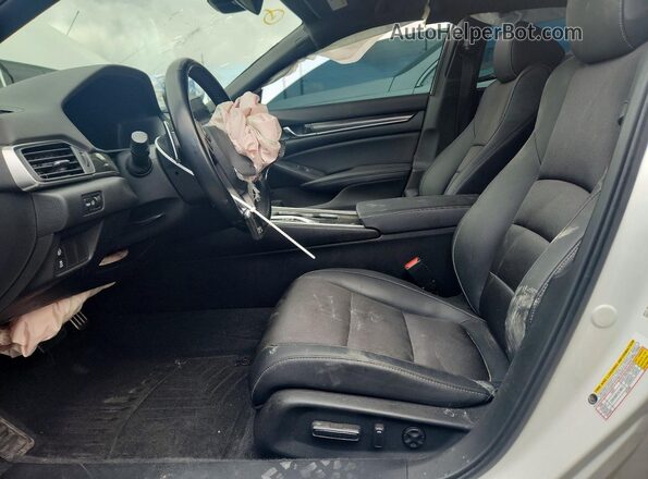 1HGCV3F24NA036981 2022 HONDA ACCORD White Вид салону спереду