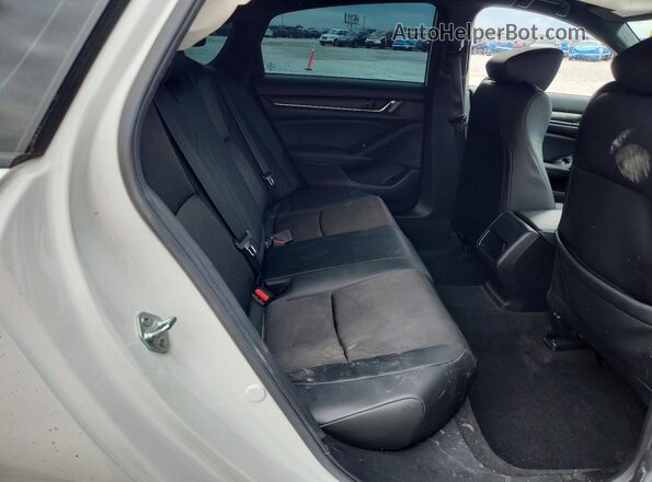 1HGCV3F24NA036981 2022 HONDA ACCORD White Вид задніх сидінь