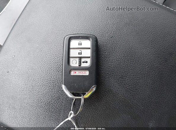 1HGCV3F28NA013168 2022 HONDA ACCORD White Vista del salpicadero