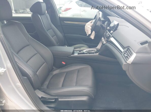 1HGCV3F28NA039348 2022 HONDA ACCORD Silver Front interior view