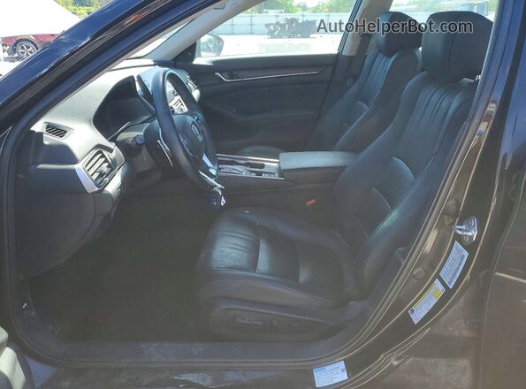 1HGCV3F50JA013136 2018 HONDA ACCORD Brown Вид салону спереду