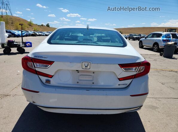 1HGCV3F50KA010061 2019 HONDA ACCORD White Widok z tyłu