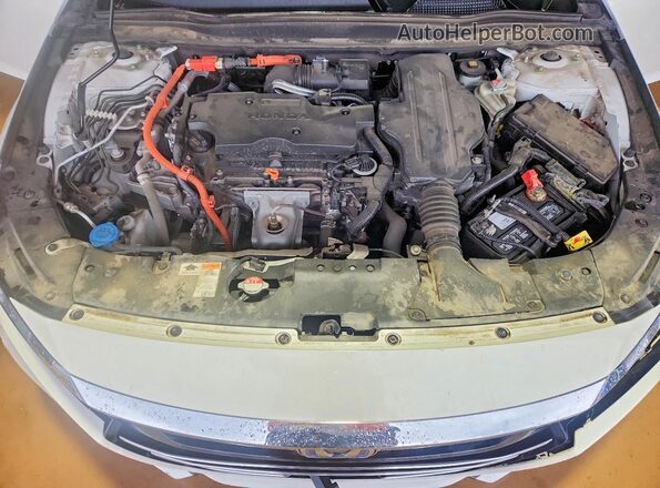1HGCV3F50MA011181 2021 HONDA ACCORD Белый Вид задней части салона