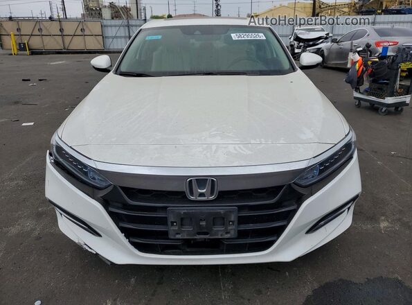 1HGCV3F53JA005578 2018 HONDA ACCORD White Դիմացի տեսք