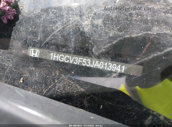 1HGCV3F53JA013941 2018 HONDA ACCORD Silver Vista del compartimento del motor