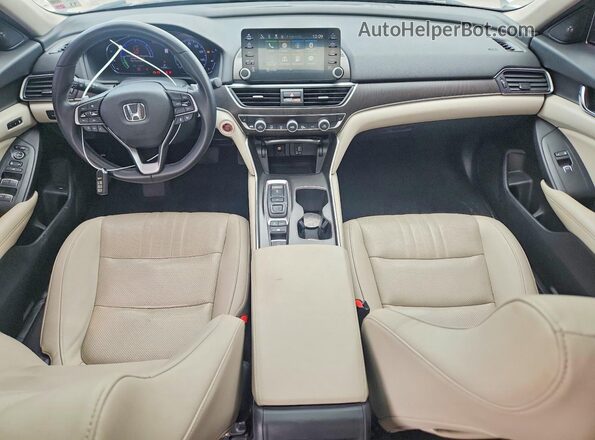1HGCV3F59KA009829 2019 HONDA ACCORD White Vista del salpicadero