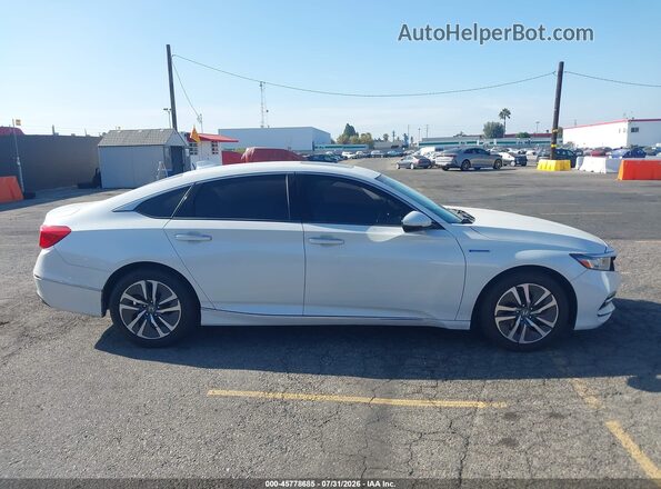 1HGCV3F90KA019071 2019 HONDA ACCORD White Вид задньої частини салону