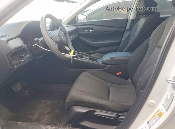 1HGCY1F21PA044924 2023 HONDA ACCORD White Вид салону спереду