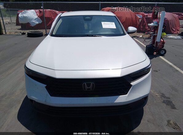 1HGCY1F28RA004228 2024 HONDA ACCORD White Սալոնի հետևի տեսք