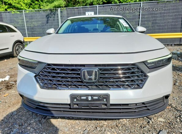 1HGCY1F29RA063949 2024 HONDA ACCORD White წინა ხედი