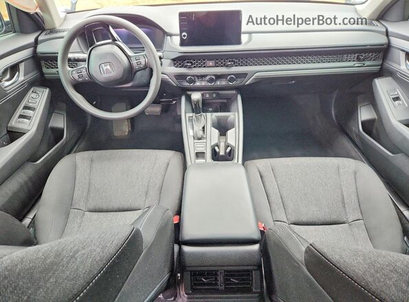 1HGCY1F2XTA012712 2026 HONDA ACCORD Silver Widok deski rozdzielczej