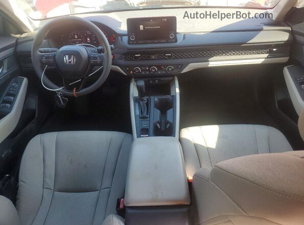 1HGCY1F31RA019839 2024 HONDA ACCORD Красный Вид панели приборов