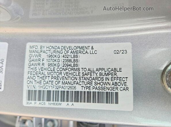 1HGCY1F32PA012606 2023 HONDA ACCORD Silver Vista del compartimento del motor