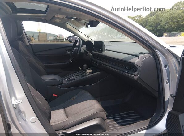 1HGCY1F32RA028386 2024 HONDA ACCORD Silver Front interior view