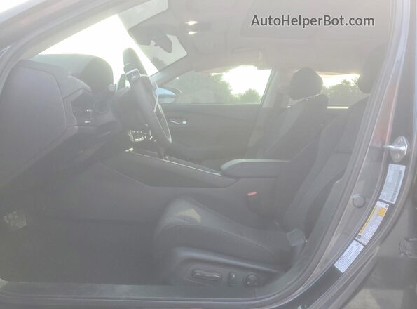 1HGCY1F34RA058277 2024 HONDA ACCORD Blue Вид салону спереду