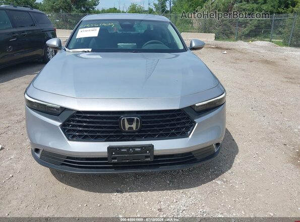 1HGCY1F37RA045698 2024 HONDA ACCORD Silver Widok zestawu wskaźników