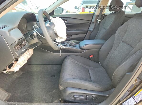 1HGCY1F38RA031759 2024 HONDA ACCORD Black Вид салону спереду