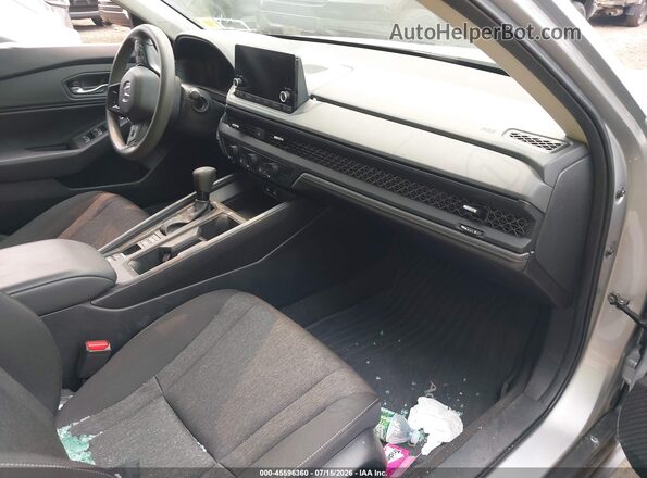 1HGCY1F38RA034032 2024 HONDA ACCORD Gray Вид салону спереду