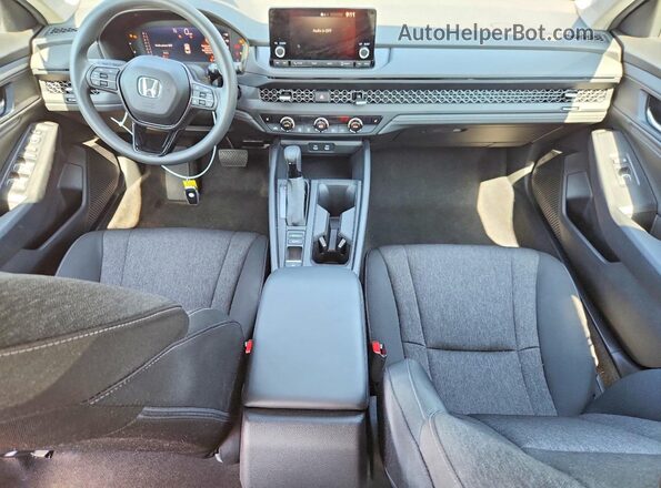 1HGCY1F39RA020527 2024 HONDA ACCORD Gray Widok deski rozdzielczej
